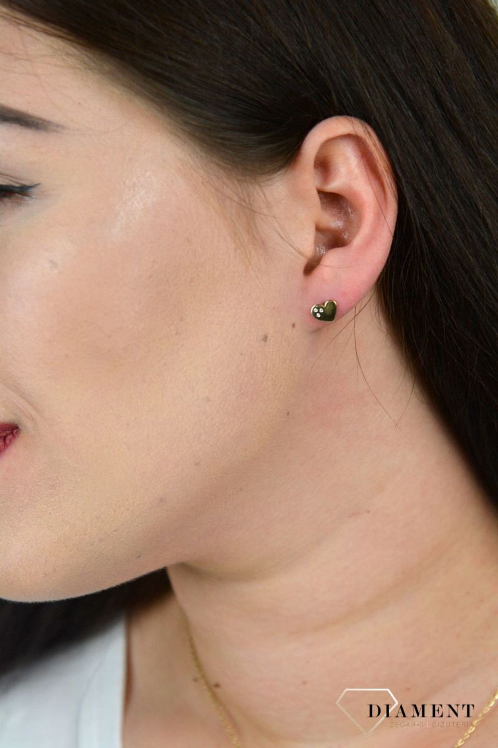 Złote kolczyki 333 na sztyft 'Serce z trzema cyrkoniami' KL 9476.jpg